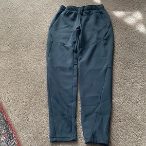 Oakley mens performance fit gray sweatpants - size medium